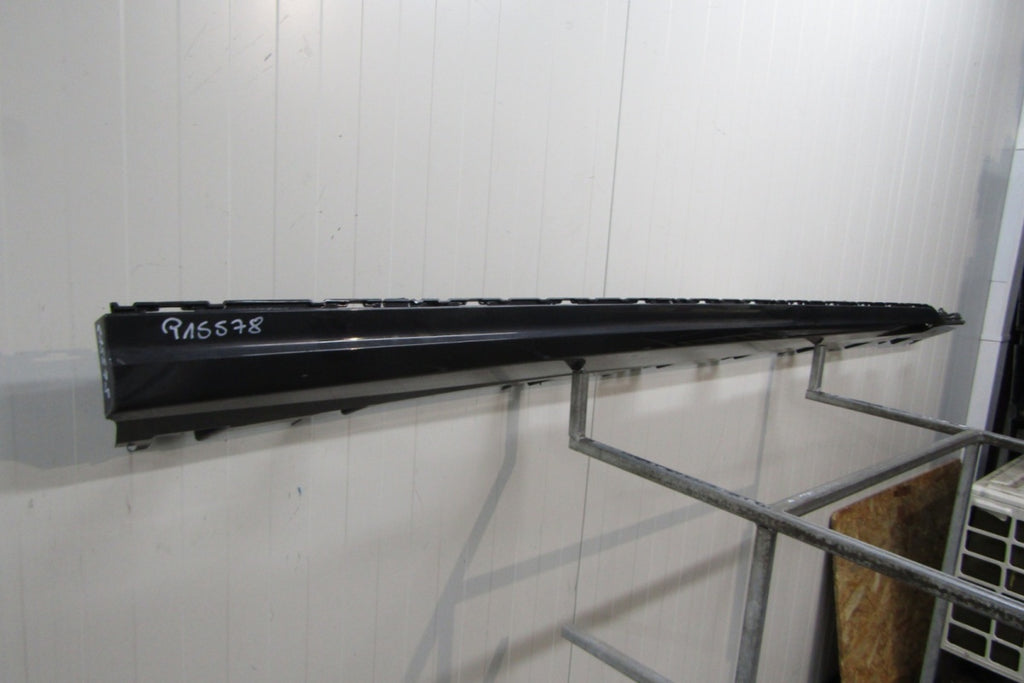 Lajsna praga desni BMW X6 G06 M paket 19- próg