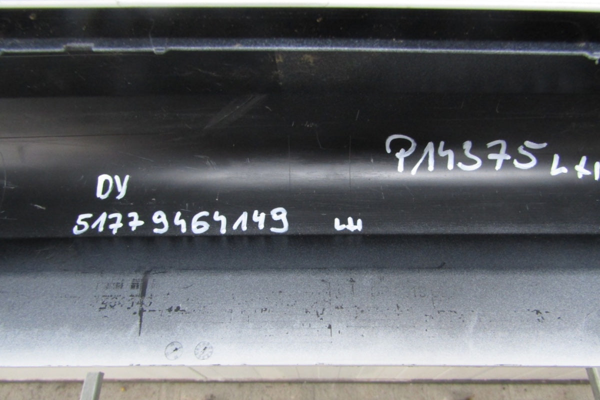 Lajsna praga lijeva BMW 7 G70 Diesel Hybryda 22-