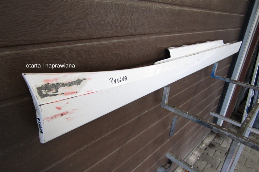 Lajsna praga desna BMW F21 11-19 F22 F23 14-21