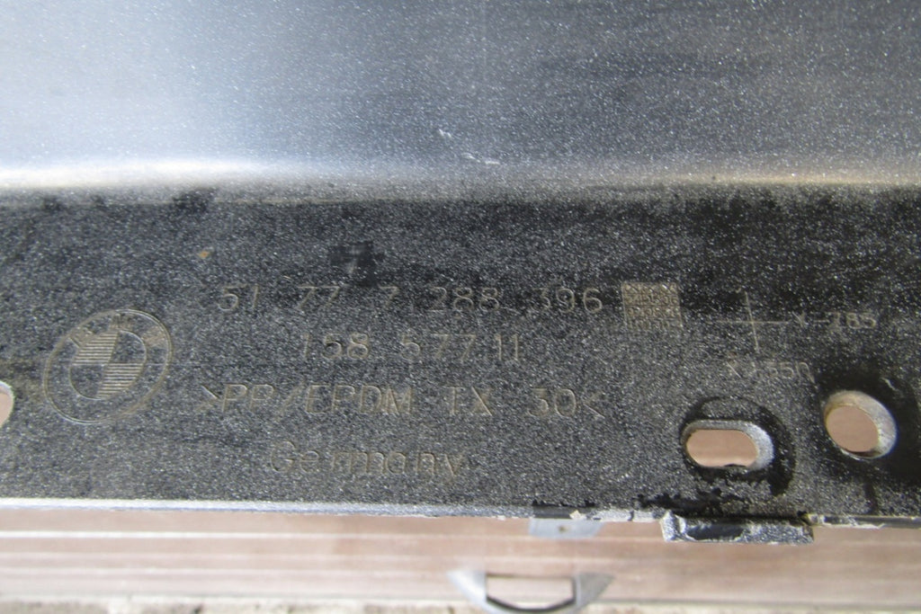 Lajsna praga desna BMW F21 11-19 F22 F23 14-21