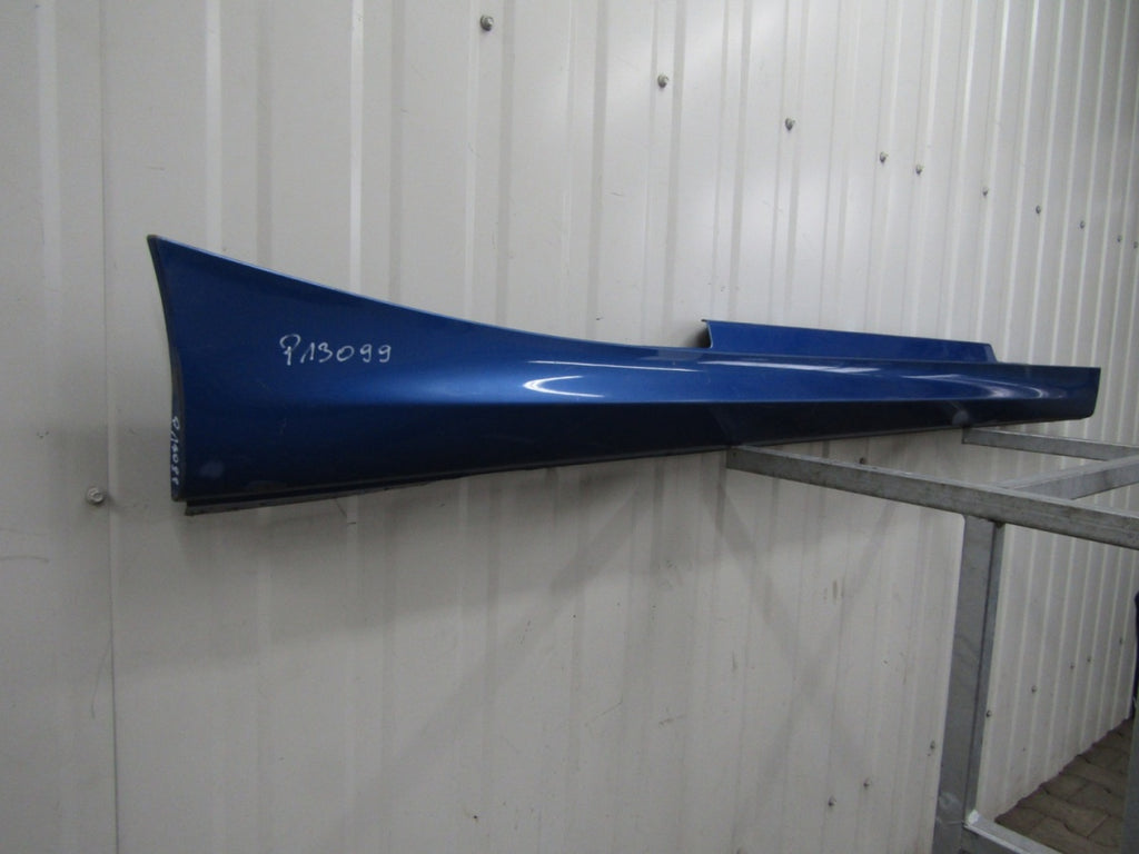 Lajsna praga desna BMW F21 F22 F23 M-paket -21