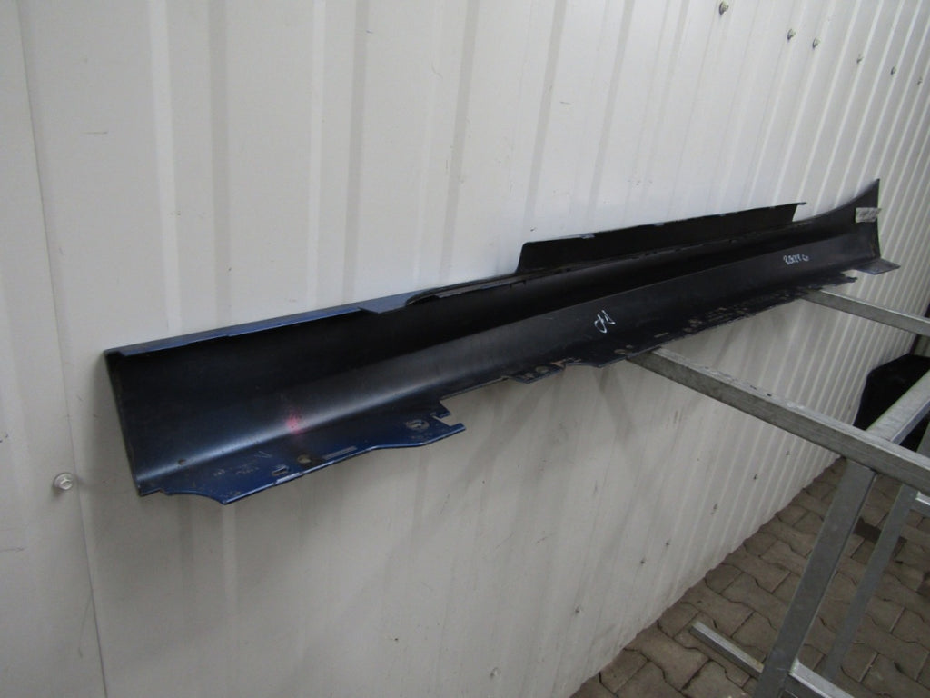 Lajsna praga desna BMW F21 F22 F23 M-paket -21