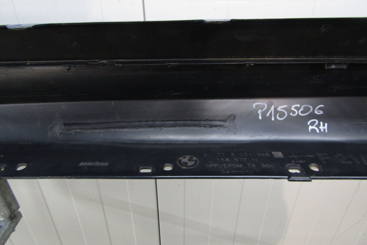 Lajsna praga desni BMW F21 F22 F23 M-paket -21