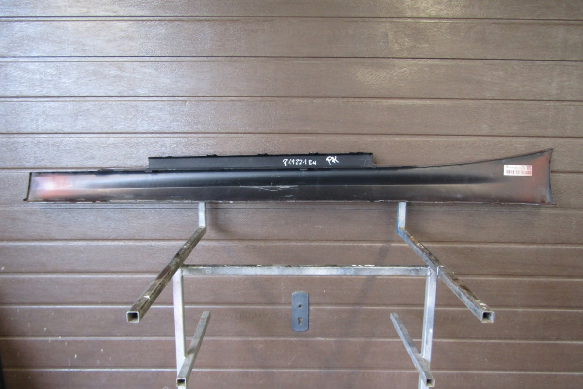 Lajsna praga desna BMW F21 F22 F23 M-paket próg