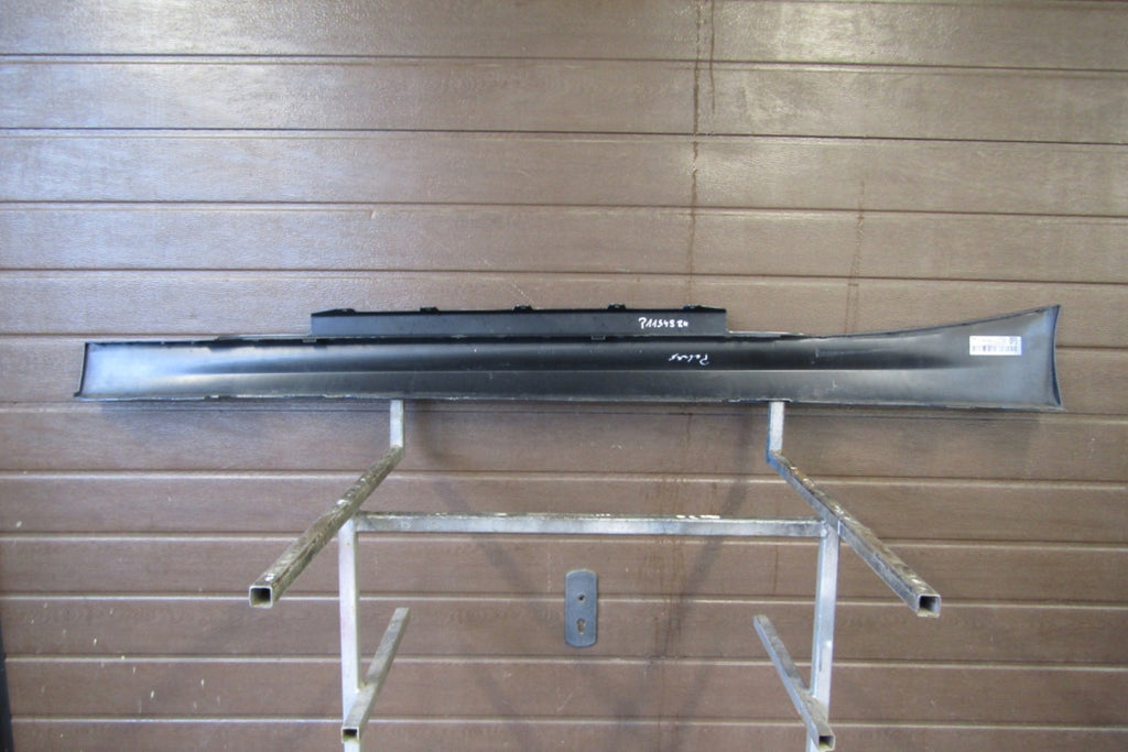 Lajsna praga desna BMW F21 F22 F23 M-paket próg