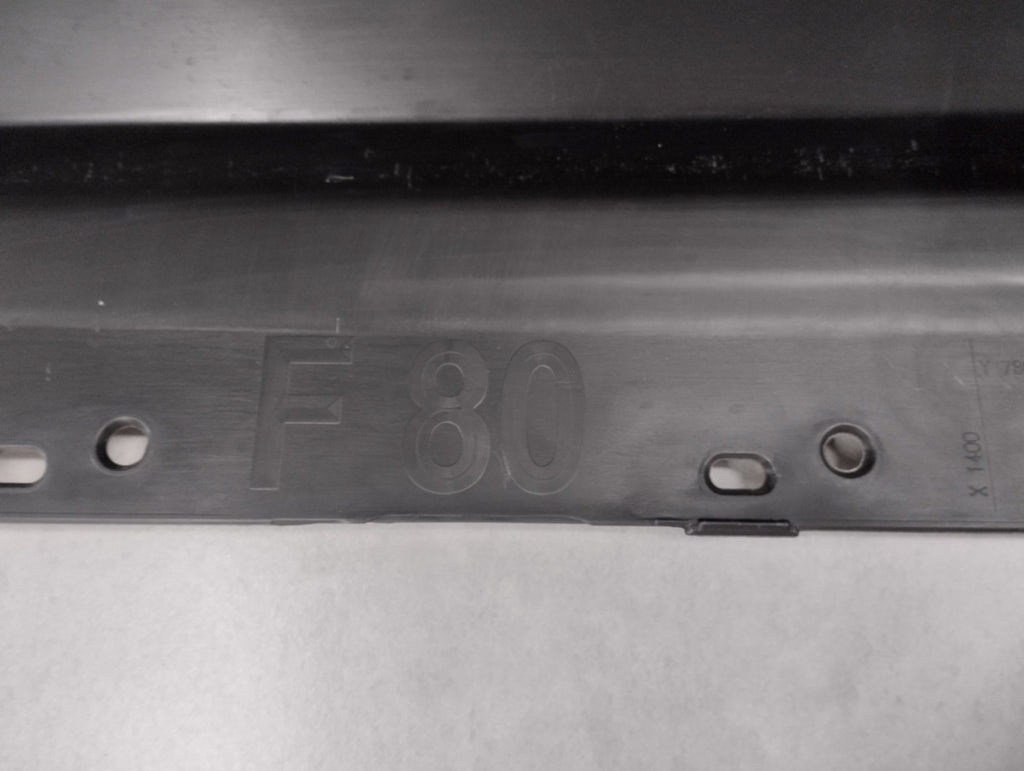 Lajsna praga desni BMW F80 M3 M-Power nakładka