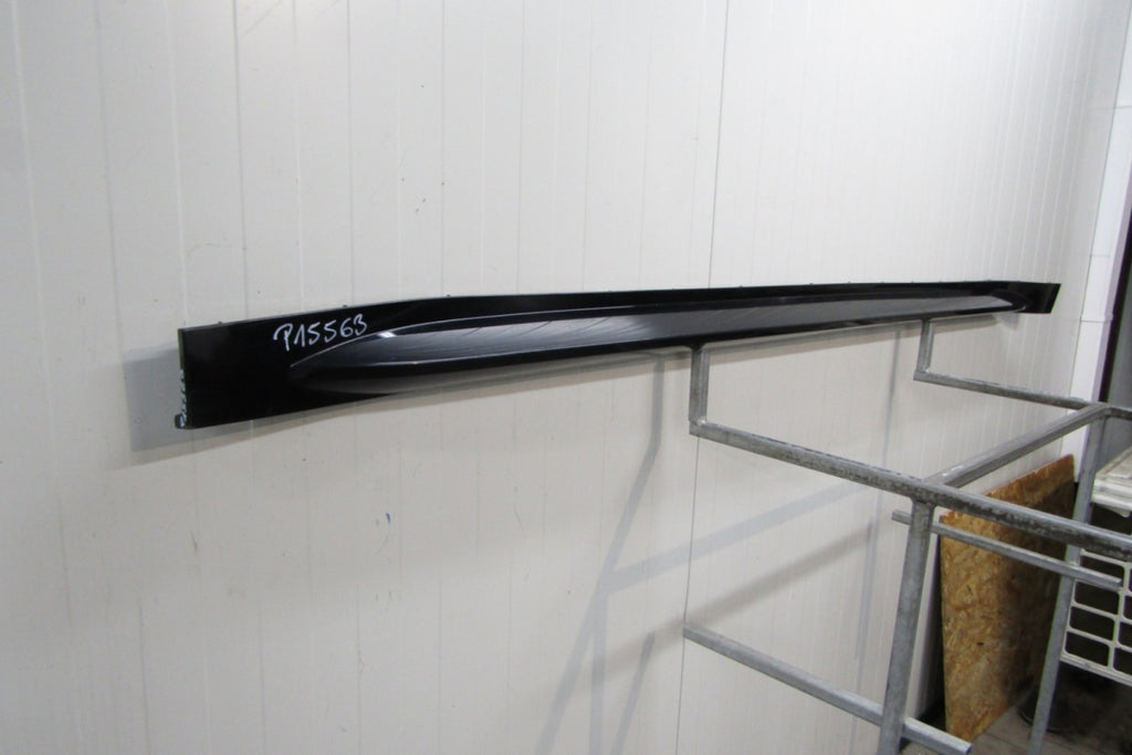 Lajsna praga desni BMW G80 M3 20 M-3 51778084408