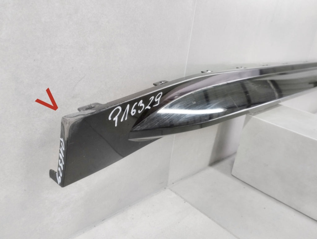 Lajsna praga desni BMW G80 M3 20 M-3 51778084408