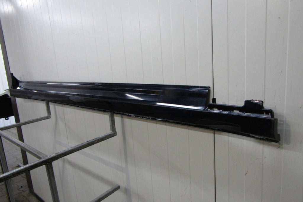 Lajsna praga desni BMW IX3 i X3 G08 M paket
