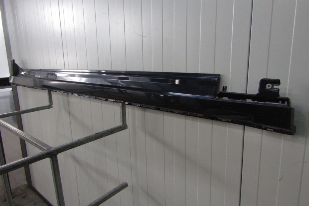Lajsna praga desna BMW IX3 i X3 G08 M paket LED