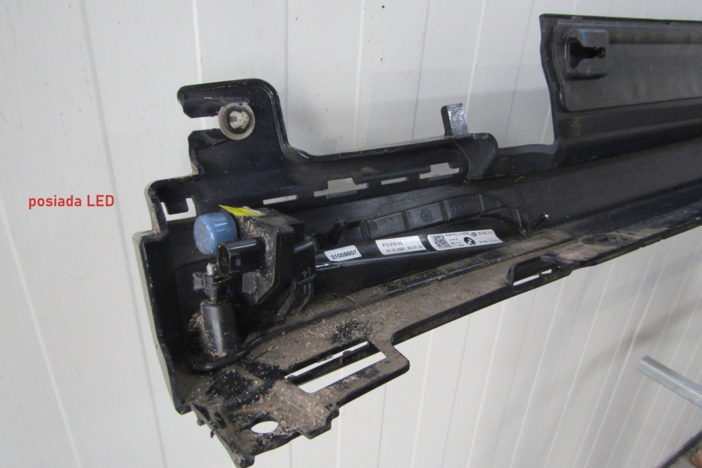 Lajsna praga desna BMW IX3 i X3 G08 M paket LED