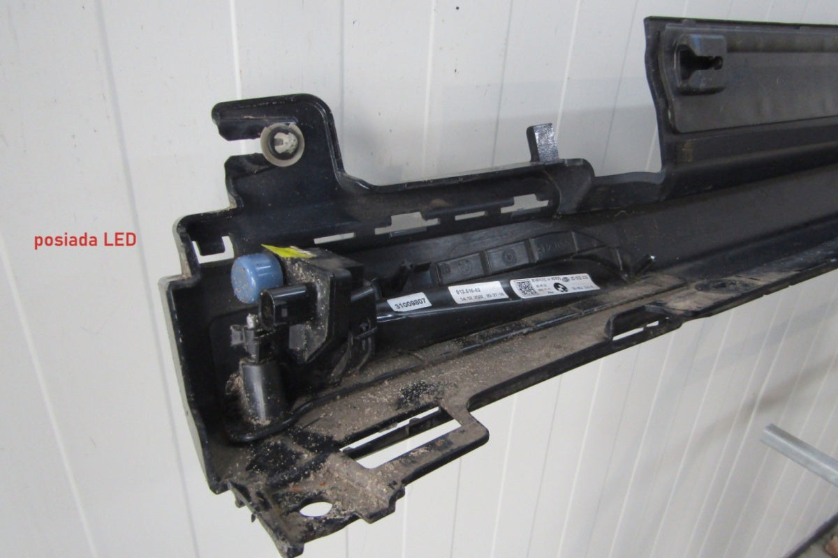 Lajsna praga desna BMW IX3 i X3 G08 M paket LED