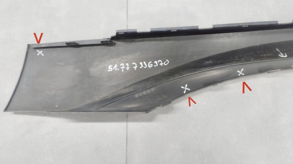 Lajsna praga desna BMW I8 prag obloga 14-20