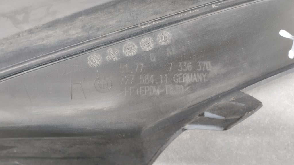 Lajsna praga desna BMW I8 prag obloga 14-20