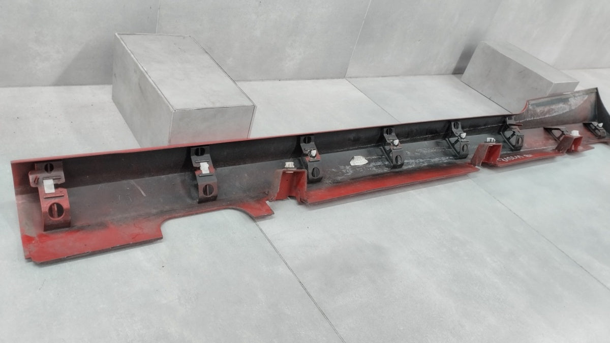 Lajsna praga desni Ford Fiesta MK8 ST 3D 18-