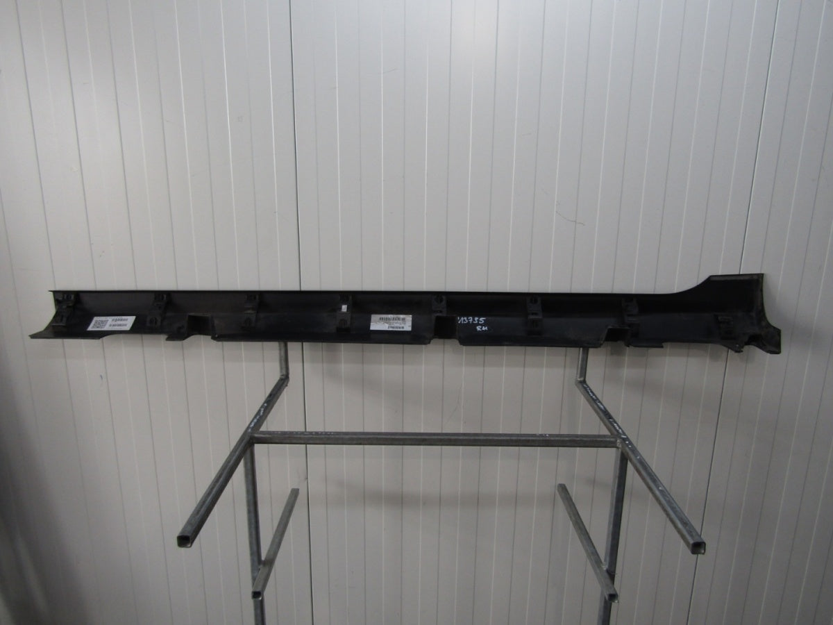 Lajsna praga desna Ford Fiesta MK8 ST 5D 18-