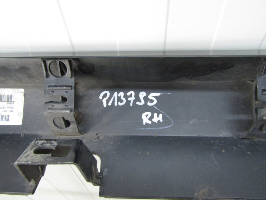Lajsna praga desna Ford Fiesta MK8 ST 5D 18-
