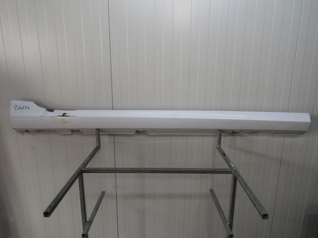 Lajsna praga desna Ford Fiesta MK8 ST 5D 18-