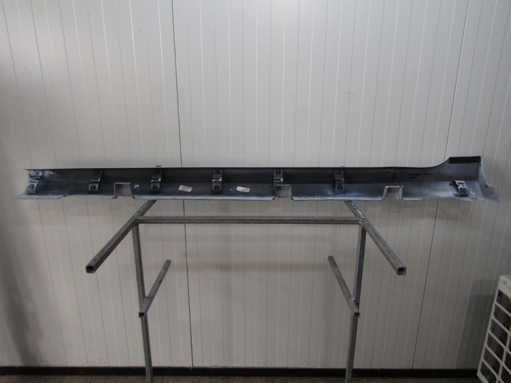 Lajsna praga desna Ford Fiesta MK8 ST 5D 18-