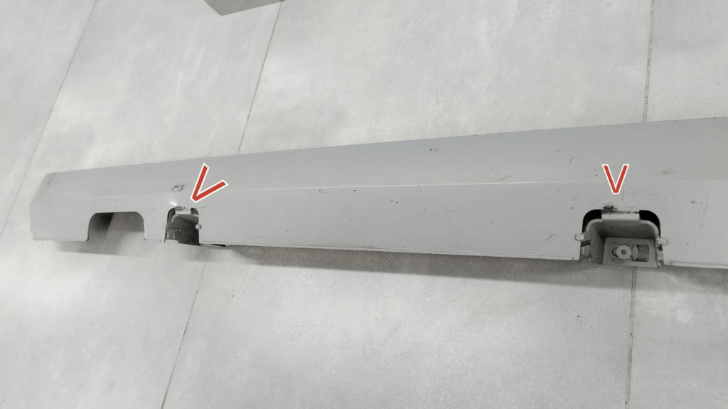 Lajsna praga lijevi Ford Fiesta MK8 ST Line ST 5D 18-