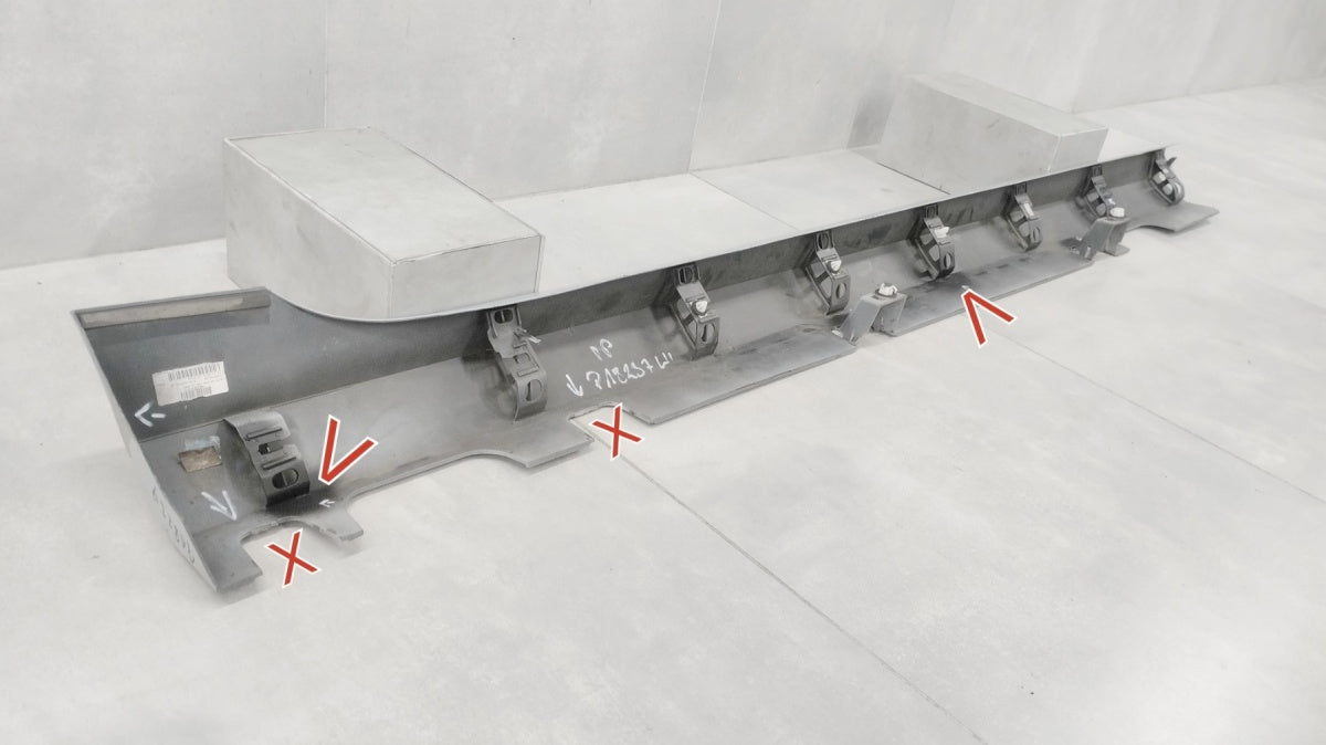 Lajsna praga lijevi Ford Fiesta MK8 ST Line ST 5D 18-