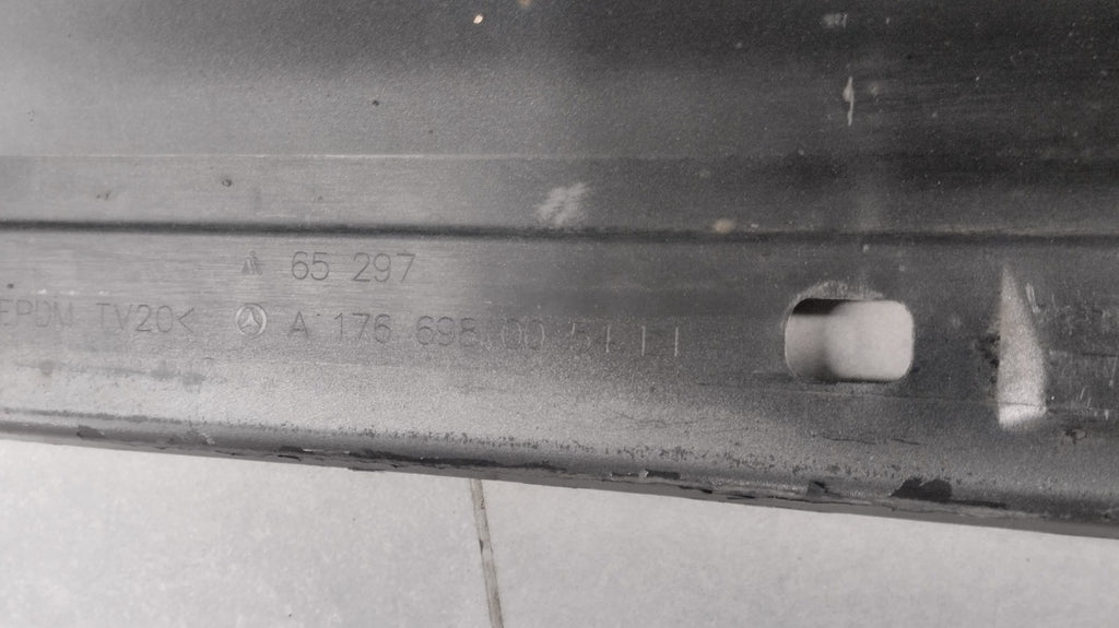 Lajsna praga lijevi Mercedes CLA 1 I 13-19 AMG W117 A117