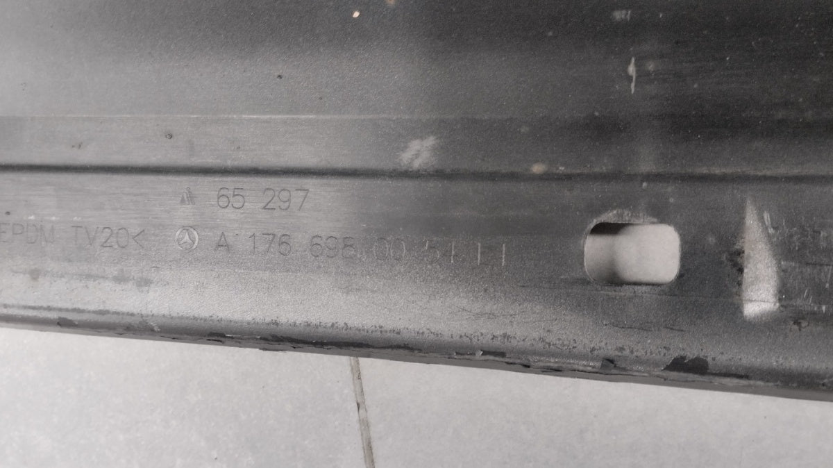 Lajsna praga lijevi Mercedes CLA 1 I 13-19 AMG W117 A117