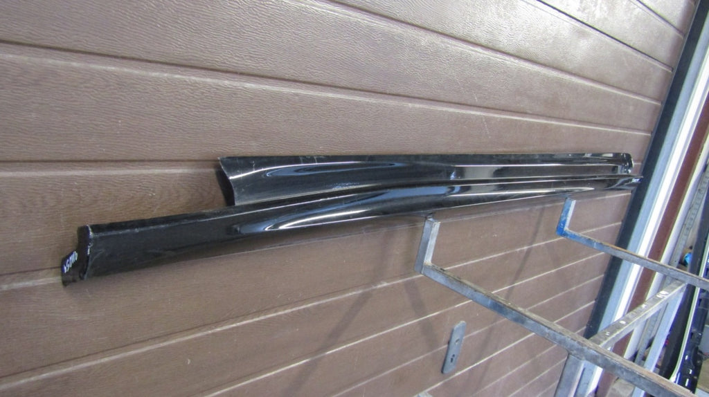 Lajsna praga desna Ford Focus MK4 ST Line 17-