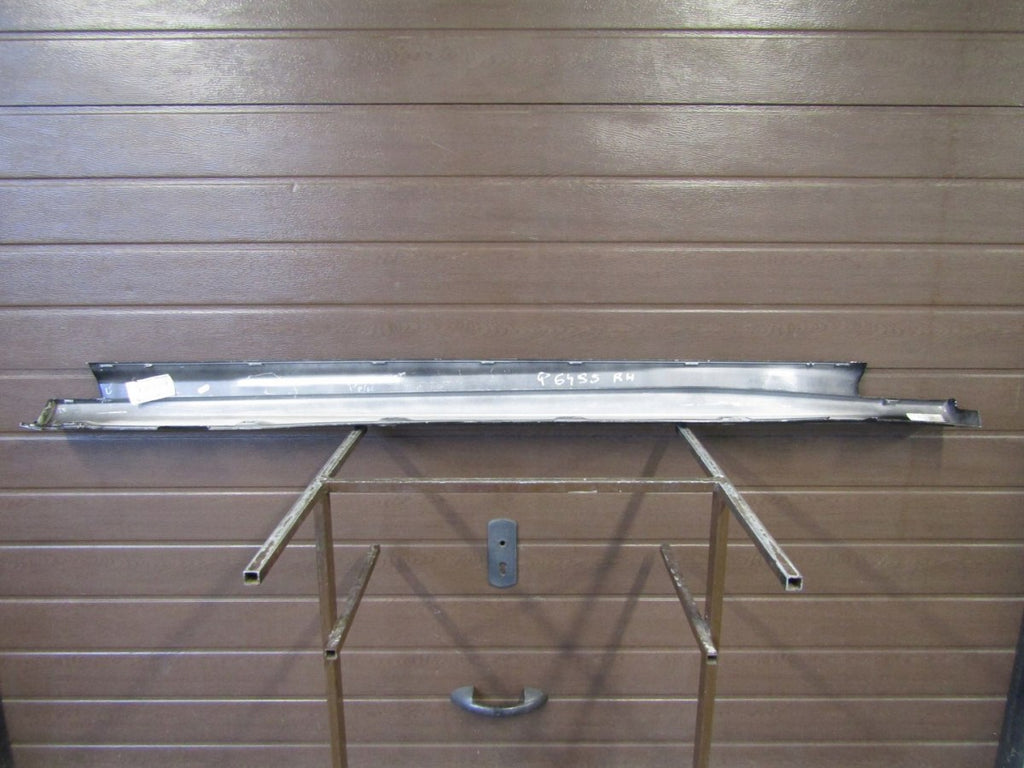 Lajsna praga desna Ford Focus MK4 ST Line 17-
