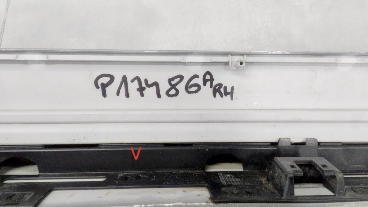 Lajsna praga desni Ford Kuga Escape III MK3 19-23 ST Line