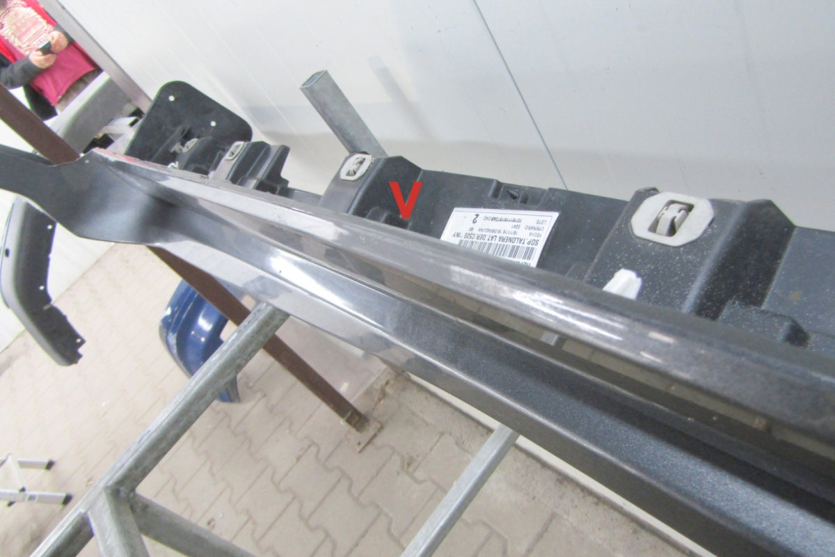 Lajsna praga desna Ford Kuga MK2 Titanium ST 12-19