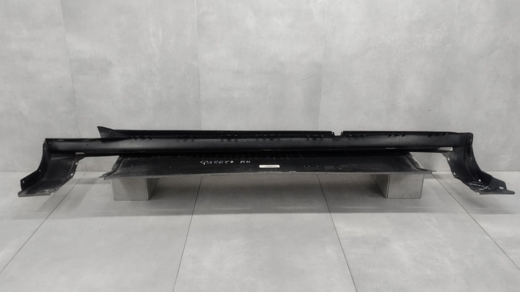 Lajsna praga desna Mercedes EQC N293 19- stepenica