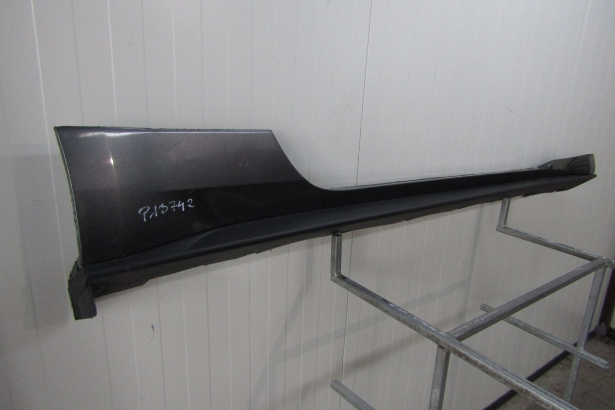 Lajsna praga desna Ford Mustang VI 6 GT 14-