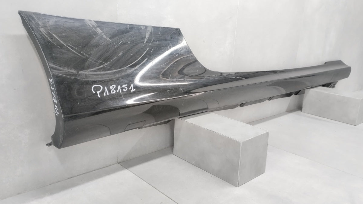 Lajsna praga desni Mercedes E Coupe 238 AMG 16-
