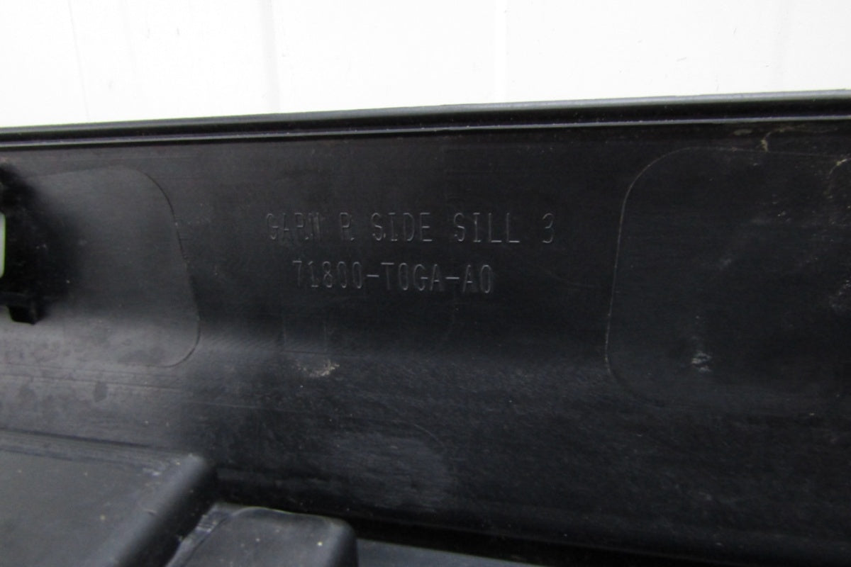 Lajsna praga desna Honda CR-V CRV 12- 18 osłona 71850-T0ga