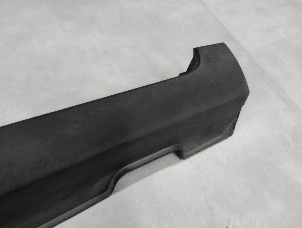 Lajsna praga desni Hyundai BAYON 21- 87751-Q0400