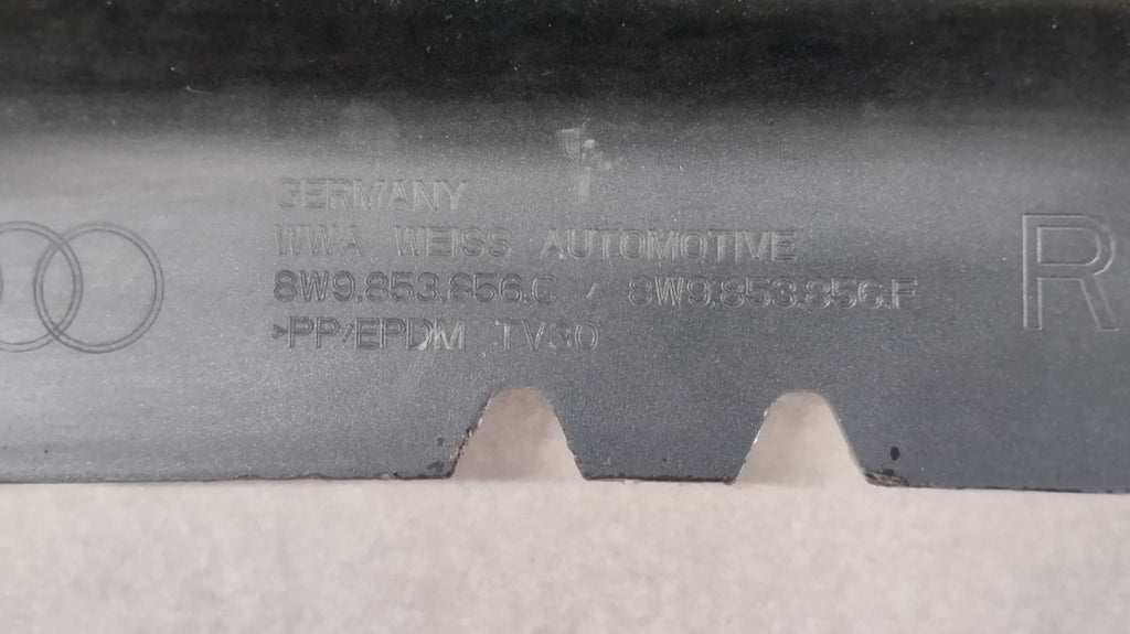 Lajsna praga desni AUDI RS4 8W9 B9 RS 4 17-24