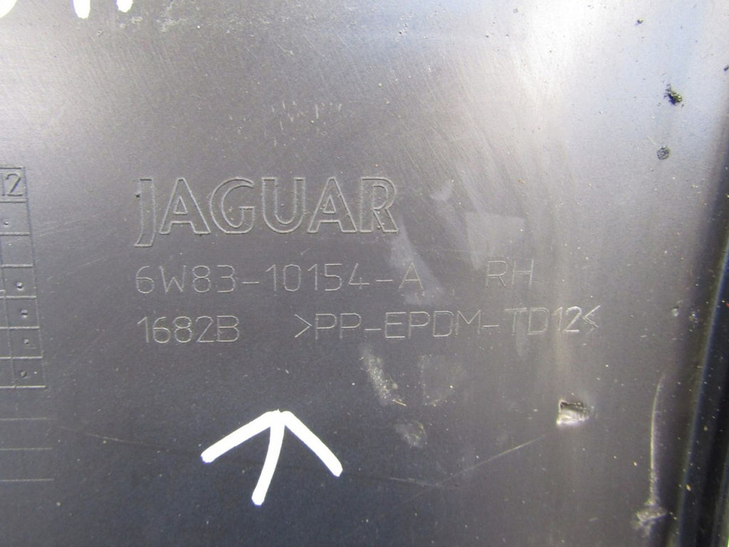 Lajsna praga desna Jaguar XK XKR 05- obloga