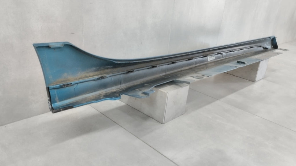 Lajsna praga lijevi BMW 2 F44 M paket 19-