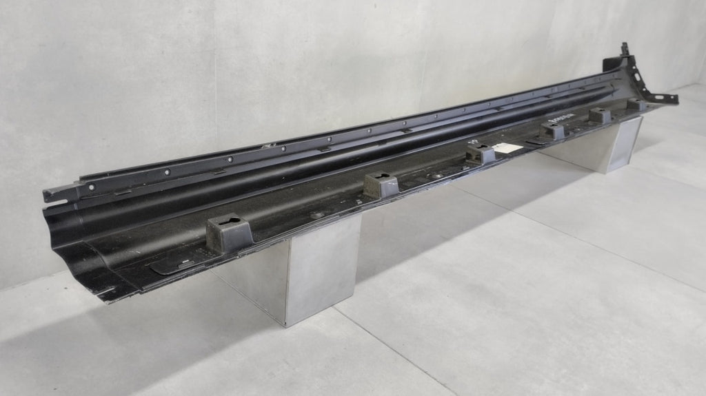 Lajsna praga lijevi Volvo XC90 II 18- lift XC 90