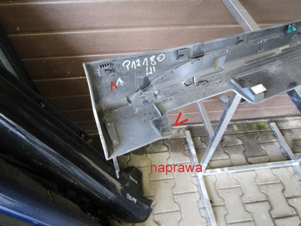 Lajsna praga lijeva Kia Ceed III 3 GT 18-