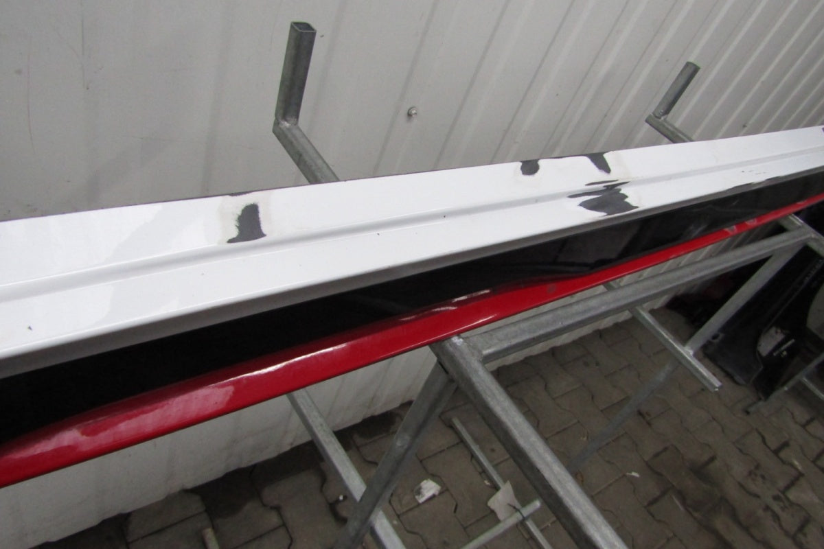 Lajsna praga desna Kia Proceed 3 GT Line 19-