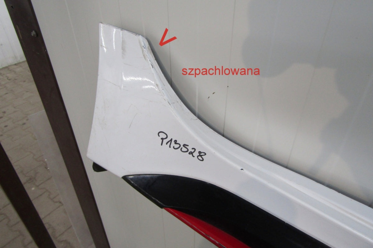 Lajsna praga desna Kia Proceed 3 GT Line 19-