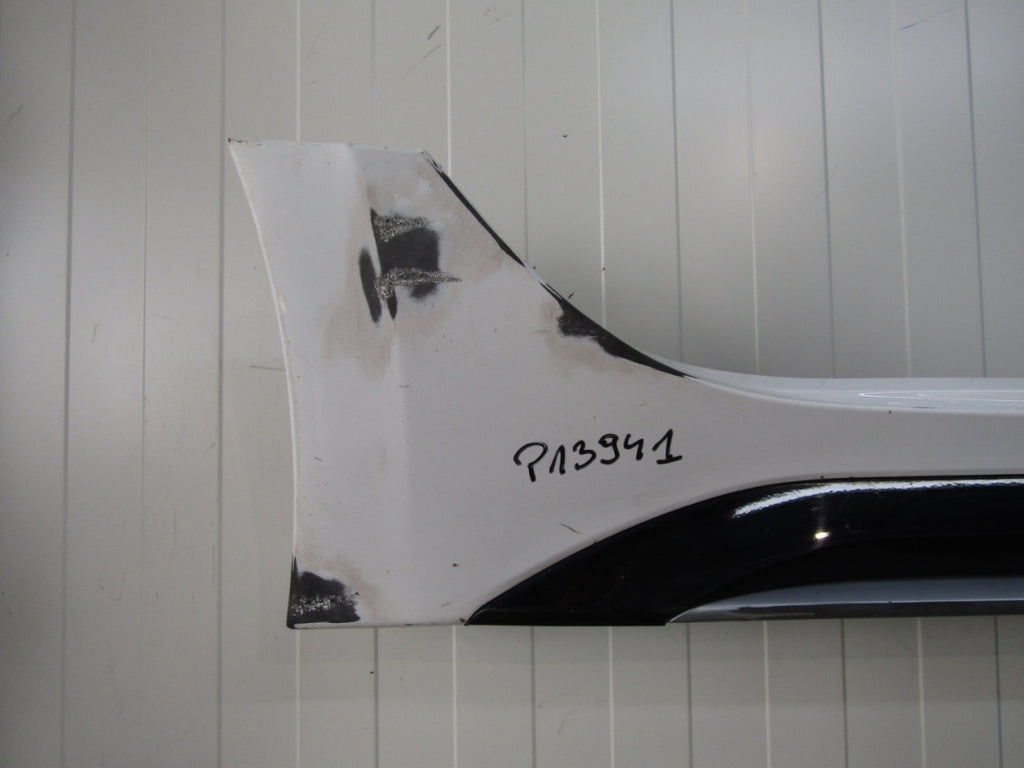 Lajsna praga desna Kia Proceed 3 GT Line 19-