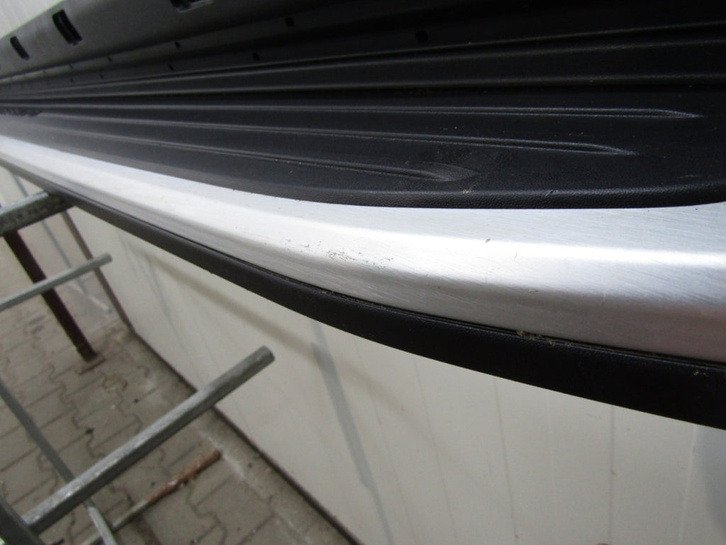 Lajsna praga desna Kia Sorento 4 IV stepenica 20- P2F37-AC020