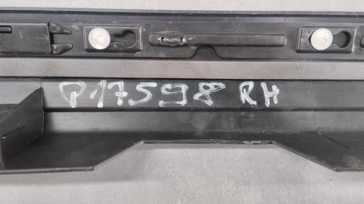 Lajsna praga desni Land Rover Discovery Sport 14-