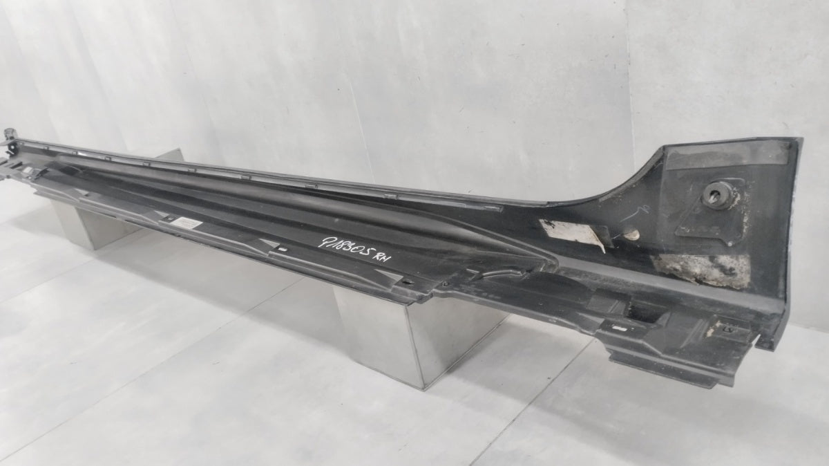 Lajsna praga desni Audi RS6 C8 4K0 RS-6 19--25
