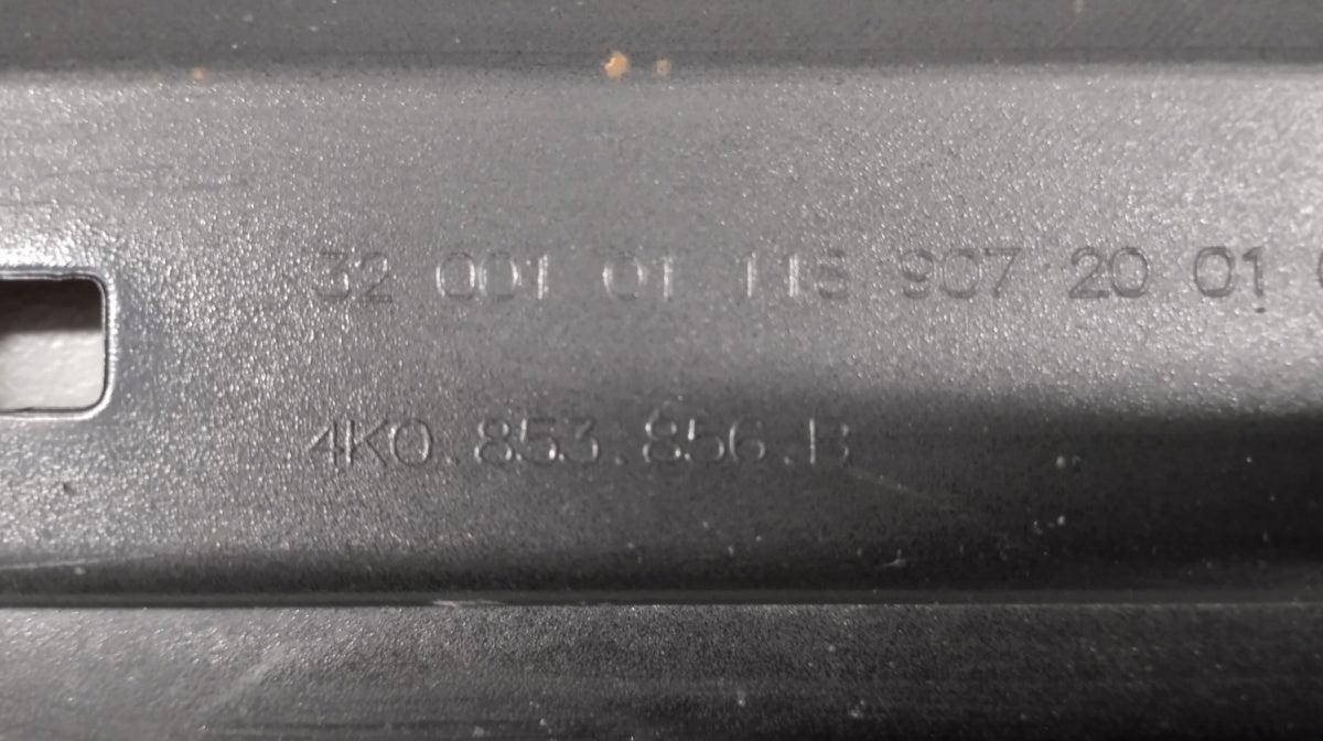 Lajsna praga desni Audi RS6 C8 4K0 RS-6 19--25