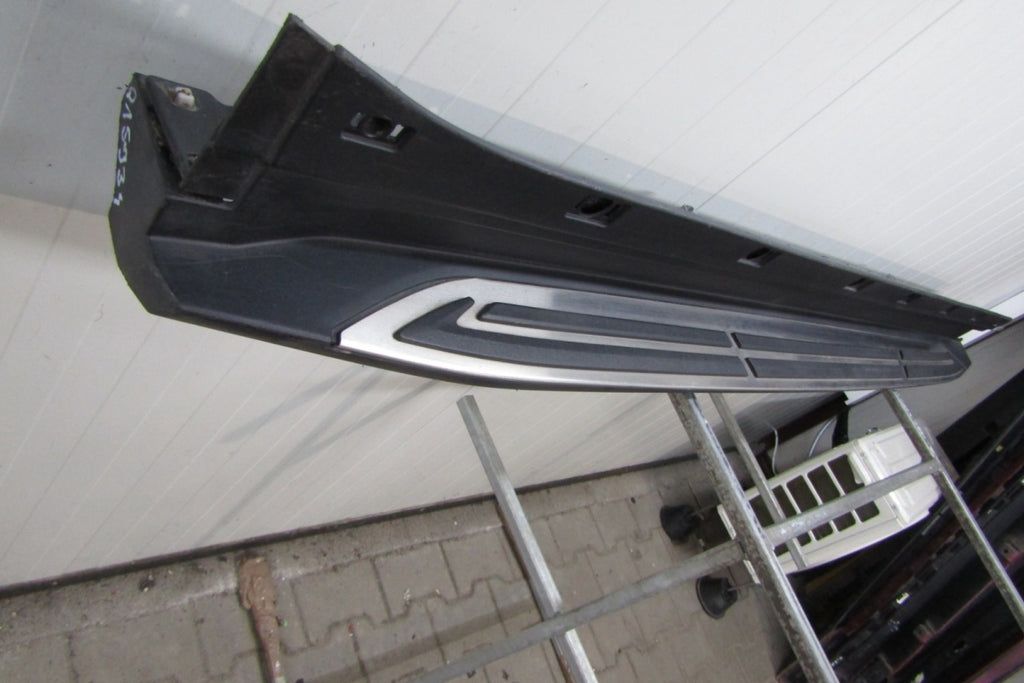 Lajsna praga desni Lexus RX 4 IV stopień 15-22 pt938-48171