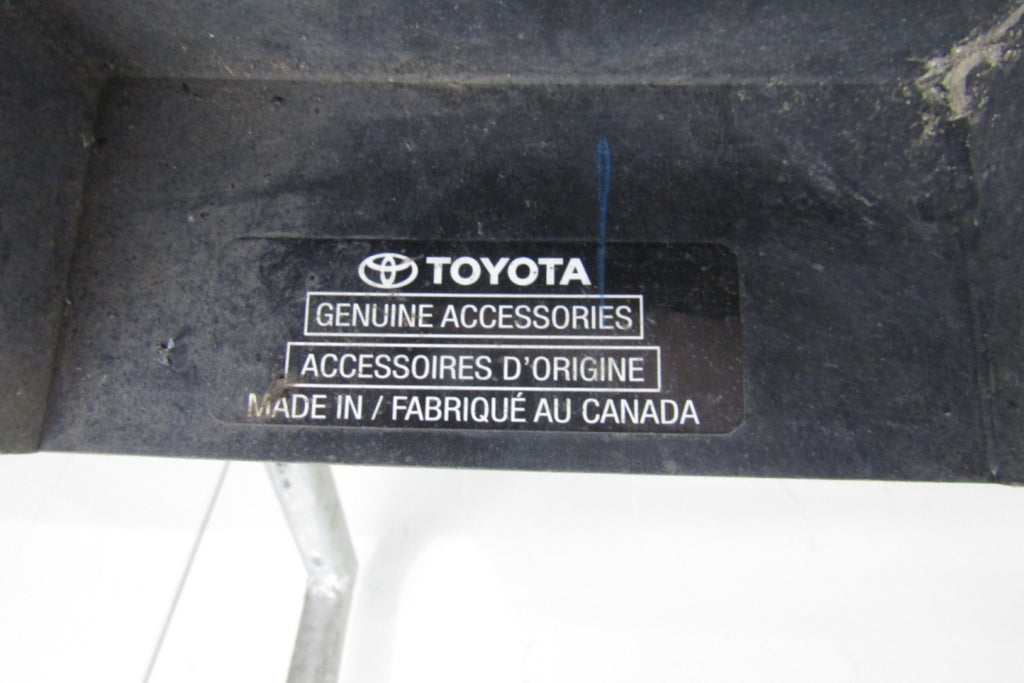 Lajsna praga desni Lexus RX 4 IV stopień 15-22 pt938-48171